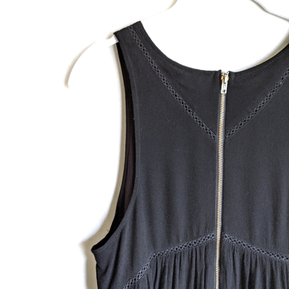 Mika & Gala Lattice Detail Black Swing Dress - Picture 7 of 12